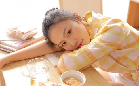 美女热裤图片 _ 第(3)张