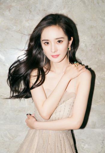 薄纱长裙图片 _ 第(4)张