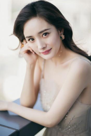 中国内地北京影视女演员杨幂《扶摇》高清剧照图片壁纸第1张