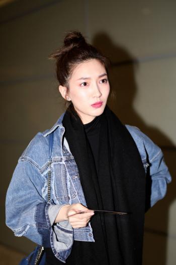 angelababy深夜妖娆自拍写真图片第4张