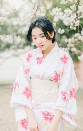 和服美女图片 _ 第(5)张