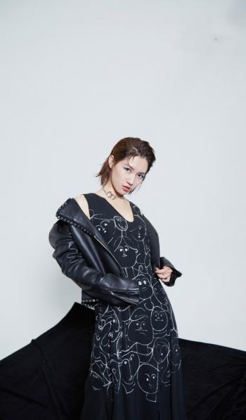 美女苏青图片 _ 第(9)张