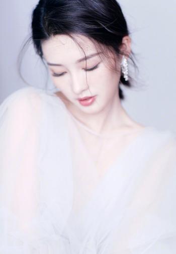 李沁第2张