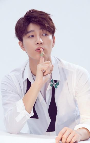 高清浙江省衢州男星杨廷东帅气写真图片第4张