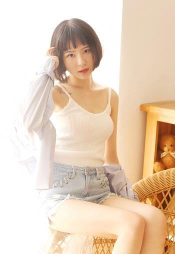 美女热裤图片 _ 第(6)张