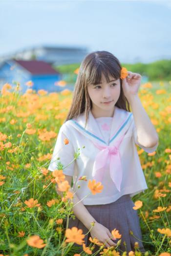 尹恩惠果园俏皮甜美写真 娇俏可爱小女生第0张
