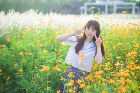 尹恩惠果园俏皮甜美写真 娇俏可爱小女生第3张