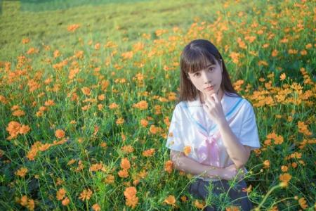尹恩惠果园俏皮甜美写真 娇俏可爱小女生第5张
