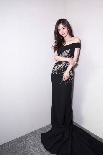 中国内地北京影视女演员杨幂明日之子造型图片桌面壁纸第1张