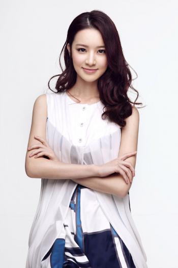 高清中国内地女演员美女梁婧娴健身运动风元气写真图片第4张