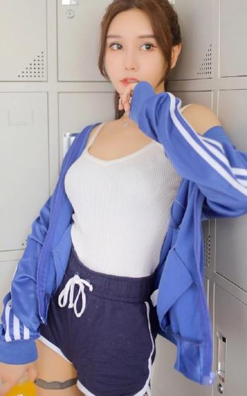美女图片 运动装美女图片 健身美女图片 长腿美女图片第2张