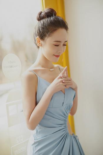 李曼粉嫩甜美夏日写真图片第6张