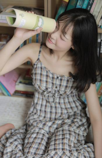 高清吉林女明星赵奕欢海边妩媚性感写真图片第2张