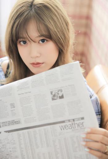 中国影视湖北黄石女演员陈数白衫轻甜写真图片第5张