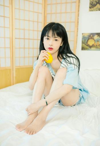 美女热裤图片 _ 第(4)张