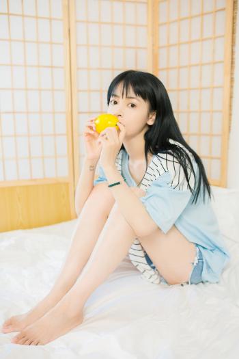 美女热裤图片 _ 第(9)张