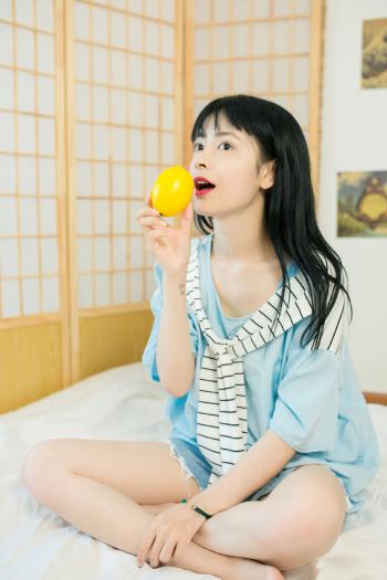 美女热裤图片 _ 第(10)张