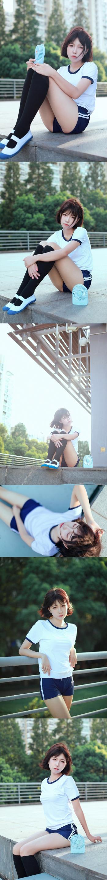 美女图片 运动装美女图片 健身美女图片 长腿美女图片第2张