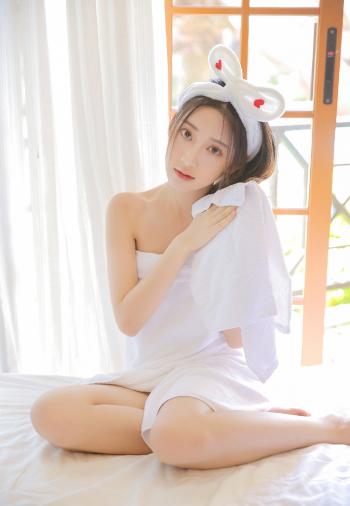 美腿玉足第0张