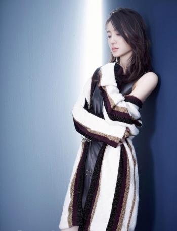 王丽坤活动图片：柔美优雅有活力第0张