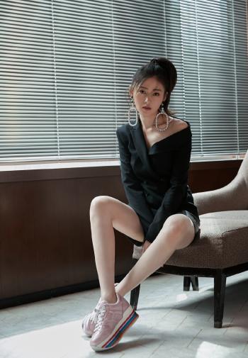 黄晓明Angelababy恩爱图片  电影《何以笙箫默》发布会图片第4张
