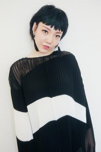 高清大陆黑龙江齐齐哈尔女演员吴莫愁生活照图片第0张