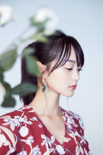 何泓姗图片 _ 第(4)张