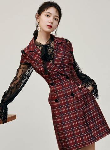 中国内地四川省攀枝花女演员人气演员陈瑶俏皮可爱写真图片第2张