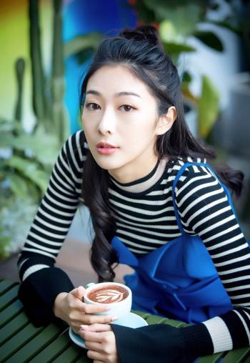 女星钟祺图片 _ 第(6)张