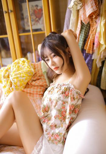 美女热裤图片 _ 第(5)张