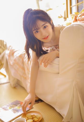美女热裤图片 _ 第(6)张