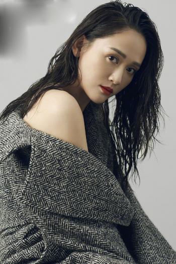 高清台湾省新竹县女演员舞乐传奇韩版东方不败pk陈乔恩第2张