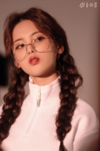 杨超越图片 _ 第(1)张