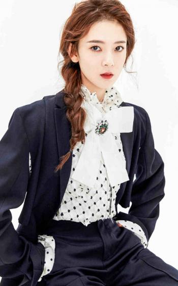 中国内地四川省攀枝花女演员人气演员陈瑶俏皮可爱写真图片第3张