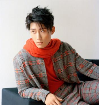 陕西省西安华语影视男演员窦骁时尚封面大片写真图片第0张