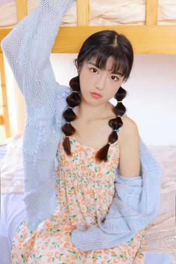 张嘉倪清新迷人写真高清图片第4张
