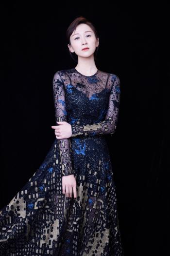 练练水手服性感时尚写真桌面壁纸第2张