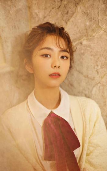 中国内地四川泸州影视女演员可爱女星谭松韵清纯静美写真第3张