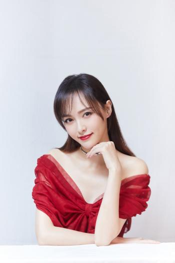 唐嫣图片 _ 第(1)张