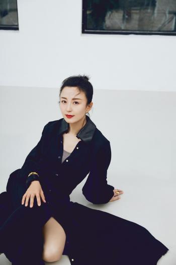杨童舒图片 _ 第(1)张
