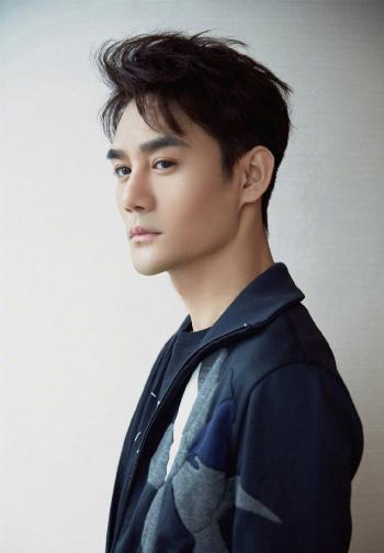 山西男演员王凯帅气有型魅力写真图片第2张