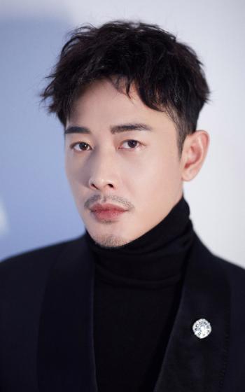 罗晋魅力型男冬日户外写真图片第5张