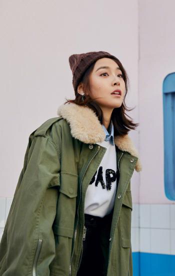高清吉林省辽源女明星张佳宁百变时尚高清桌面壁纸第2张