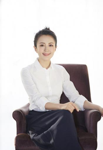 中国吉林省吉林著名的影视女演员杨童舒清新甜美写真图片第0张