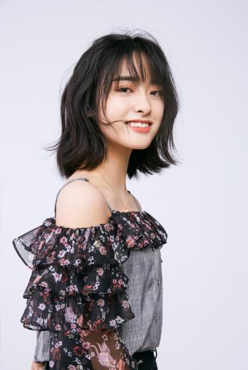 美女沈月图片 _ 第(8)张