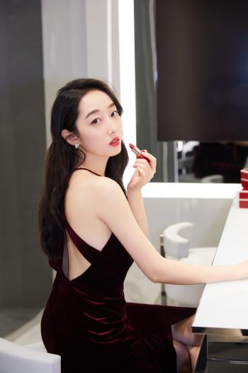蒋梦婕图片 _ 第(1)张