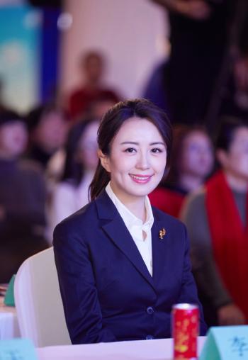 杨童舒图片 _ 第(9)张