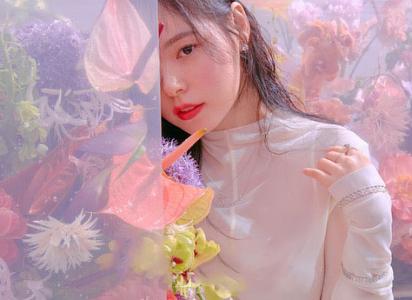 高清韩国美女闵孝琳性感朦胧炫彩写真图片第5张