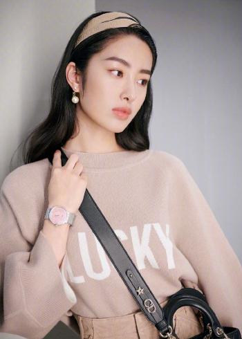 杨采钰图片 _ 第(2)张