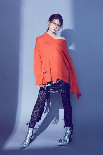 中国台湾女模特昆凌火辣模特明星写真：天王嫂高清美照图片第3张